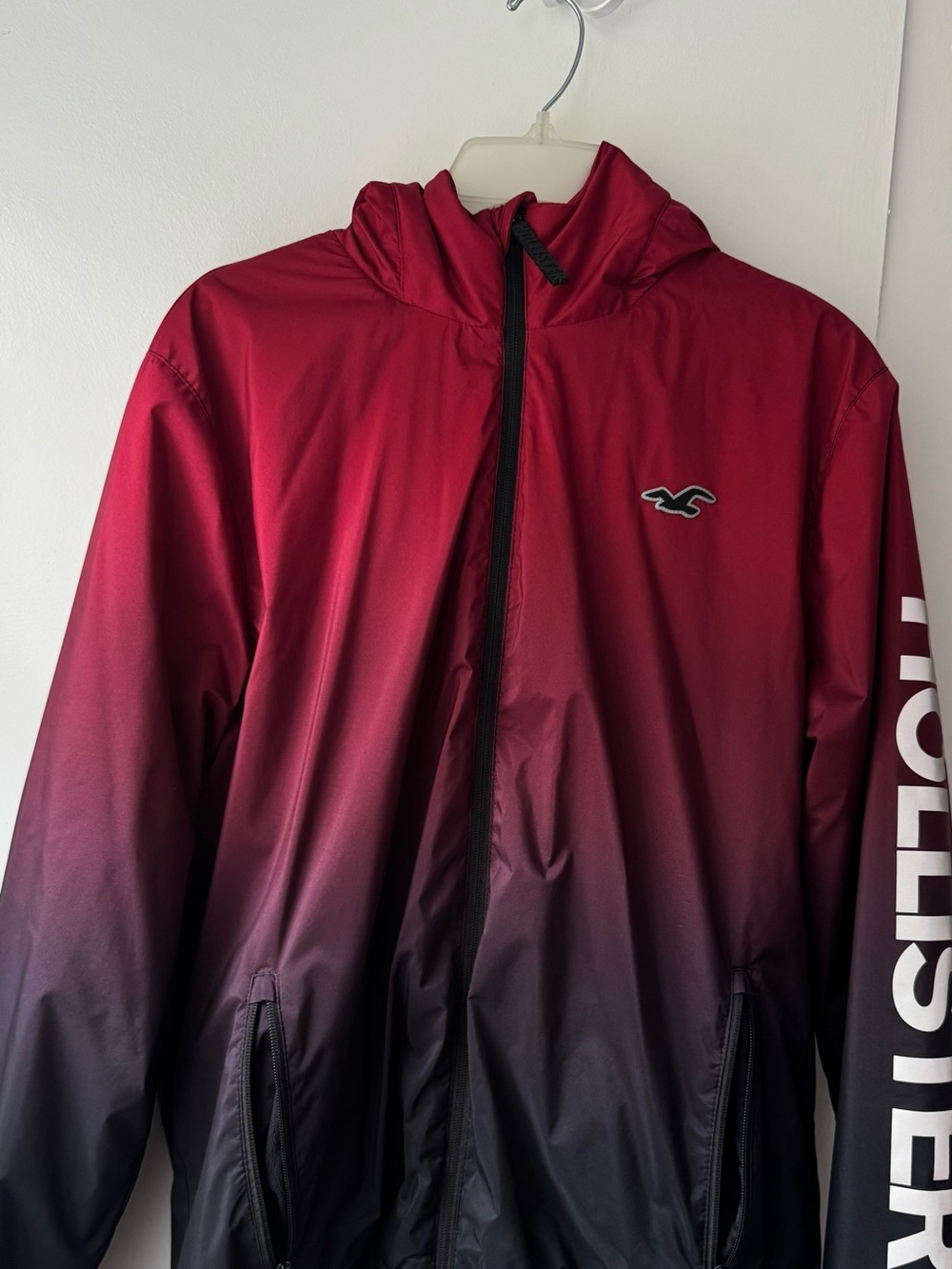 Hollister Men’s Sherpa-Lined Ombre Windbreaker Jacket - Size L